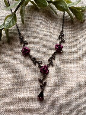 GOTHIC Black and Purple Dainty Rose Necklace with Crystal